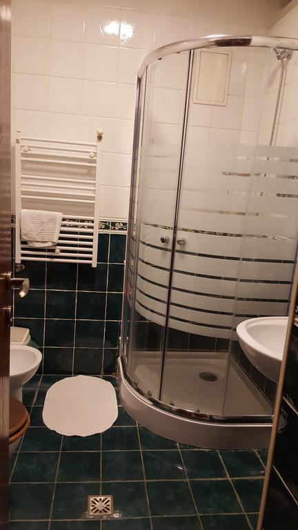 Hospitality Centrum- River Bucharest Luaran gambar